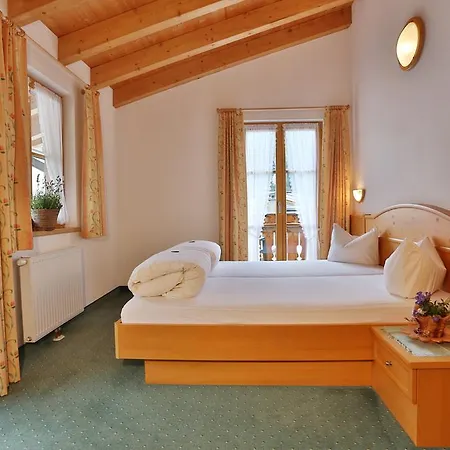 Rosenhof- Premium & Landhaus Apartments & Wellness & Erlebnisbauernhof Nauders Room photo